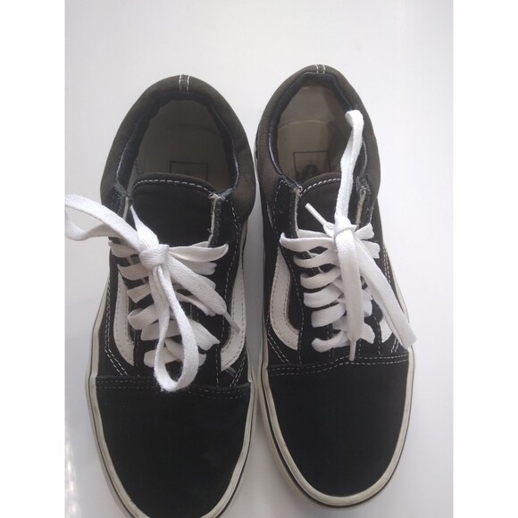 Vans Other - Vans Off The Wall Black Slip on Shoes Men's Size 6 Women's 7.5 Lace Up Sneakers